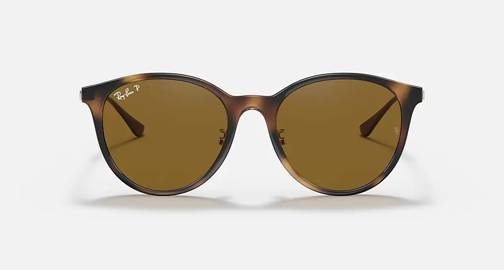 

Солнцезащитные очки Ray-Ban RB4334D, коричневый