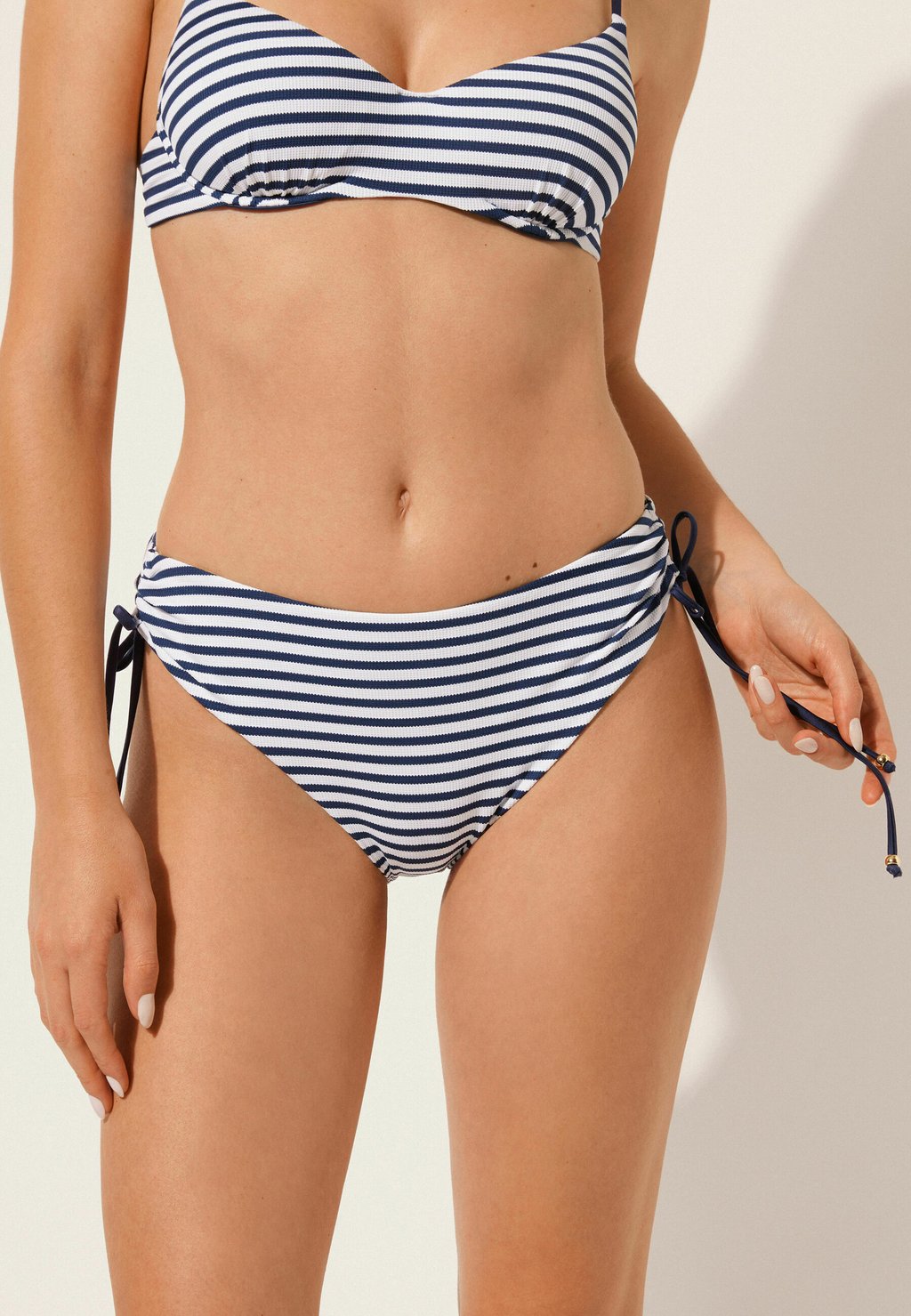 

Плавки бикини NAUTICAL STRIPES Calzedonia, крапчатый королевский синий