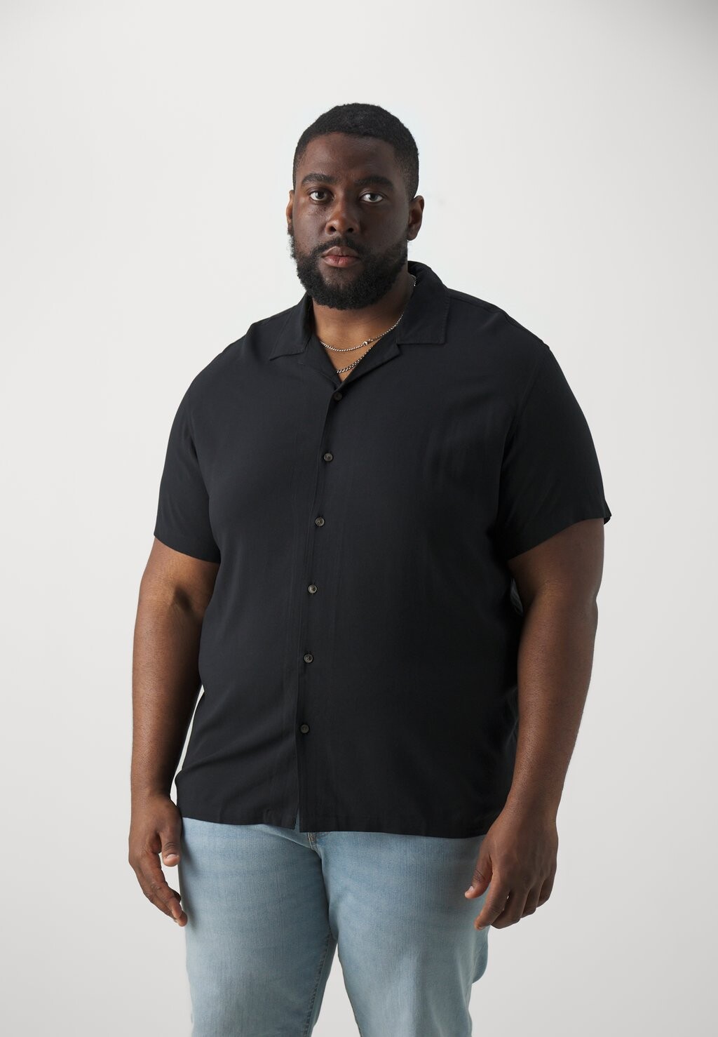 

Рубашка JJEJEFF SOLID RESORT Jack & Jones, цвет black