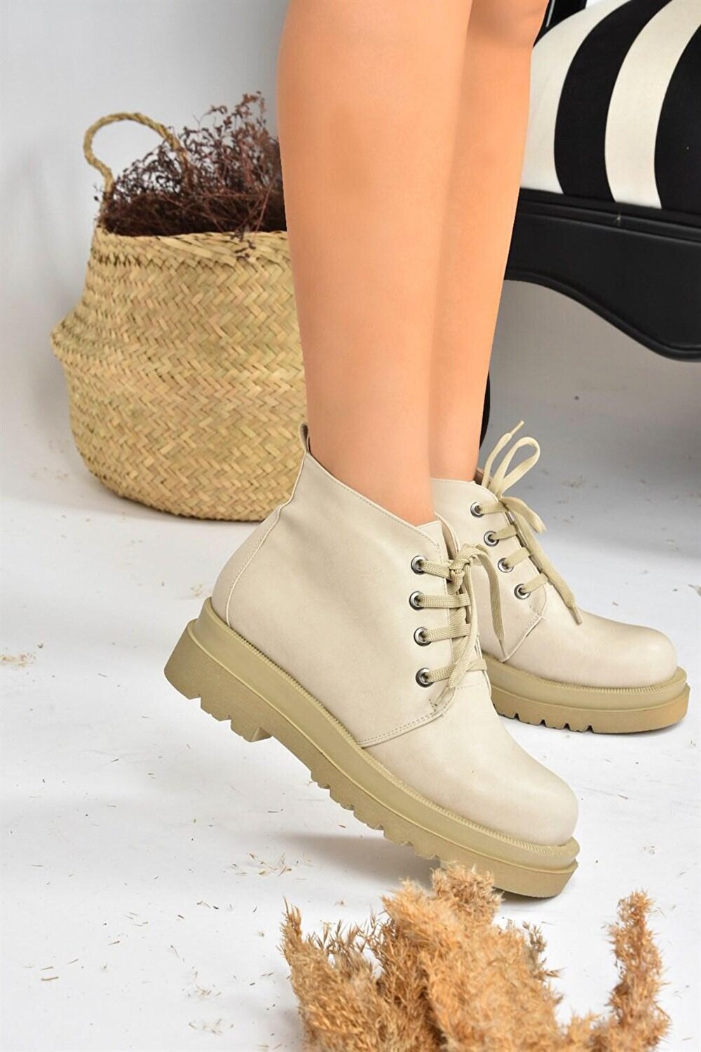 

L9960338 Бежевые женские ботинки Fox Shoes, Бежевый