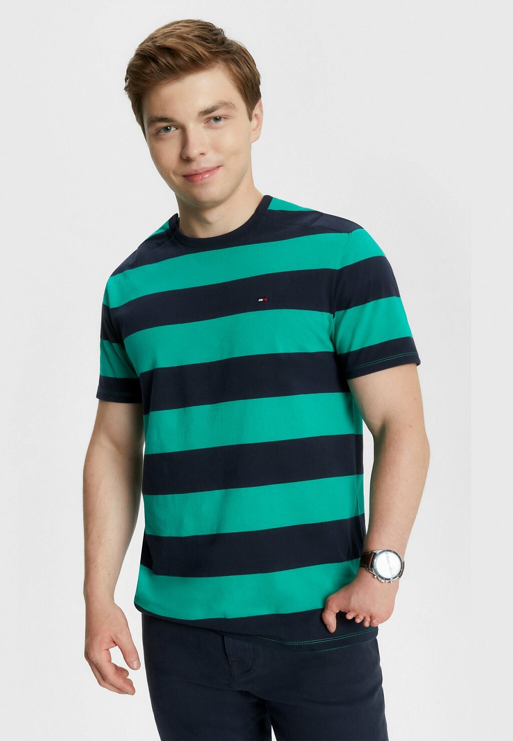 

Футболка с принтом ADAPTIVE RUGBY STRIPE Tommy Hilfiger, зеленый для корта