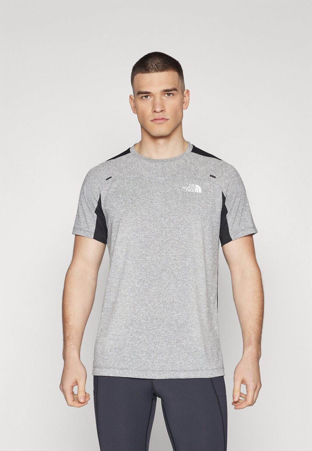 

Спортивная футболка TEE The North Face, цвет anthracite/grey/white heather