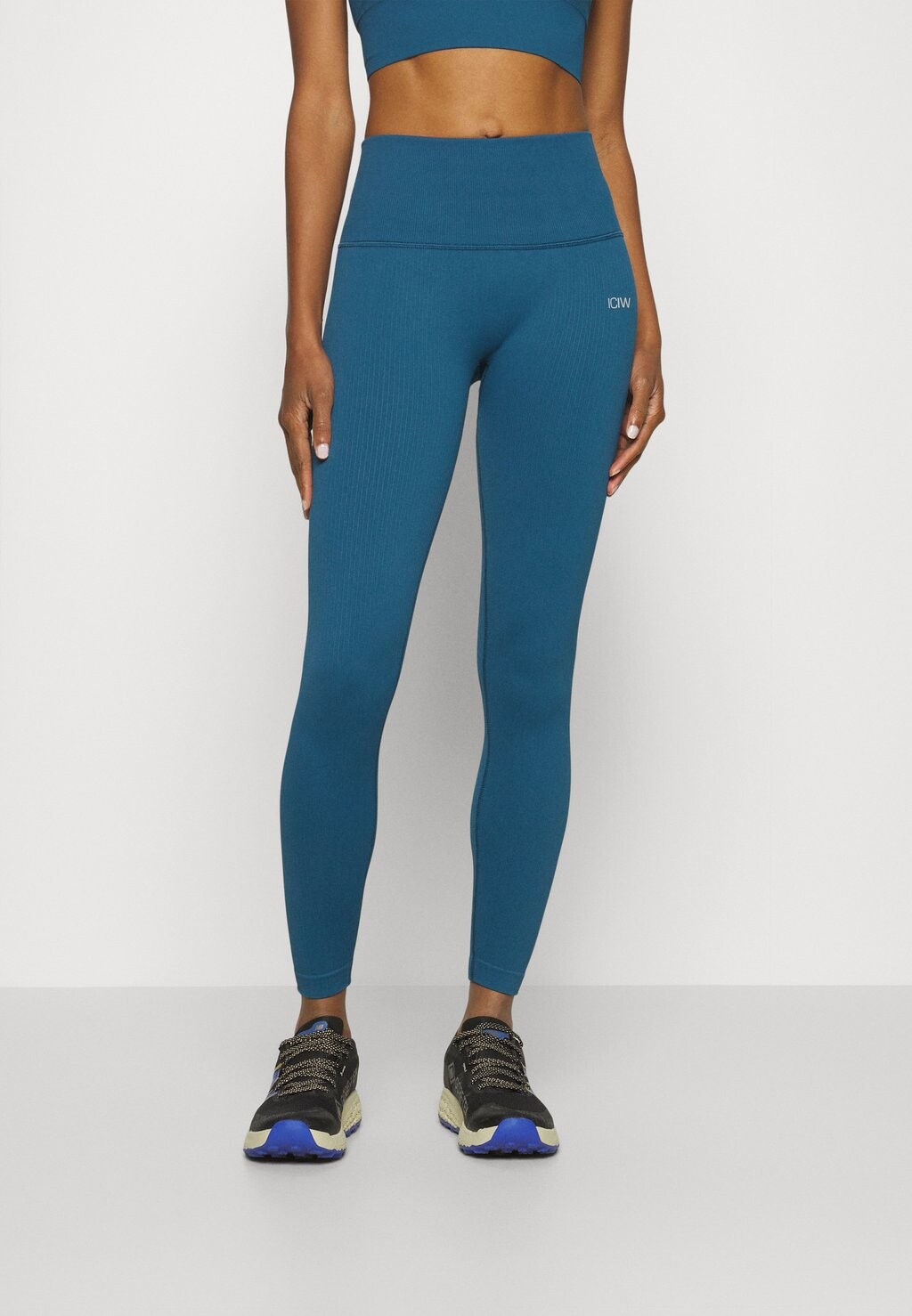 

Леггинсы DEFINE SEAMLESS POCKET ICANIWILL, цвет teal