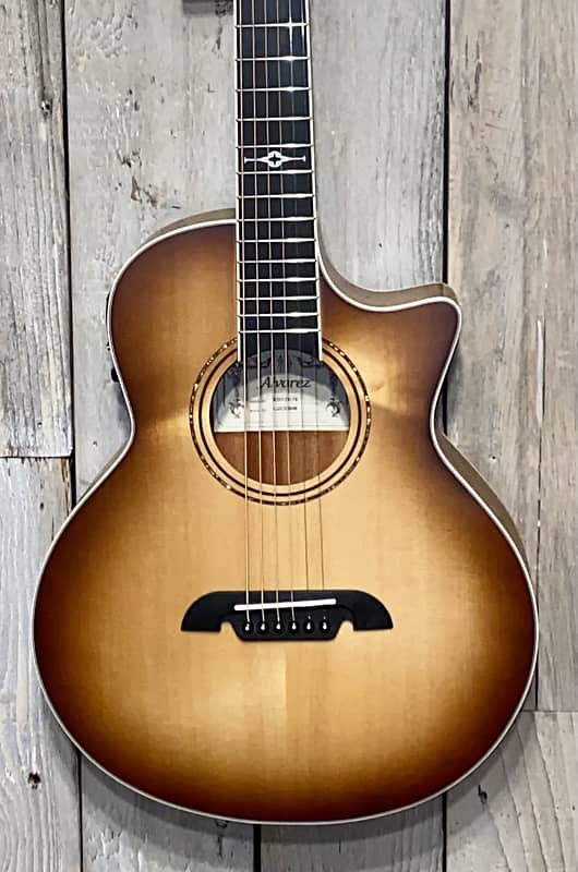 

Акустическая гитара 2021 Alvarez LJ2CE Artist Series Little Jumbo with Electronics Shadow Burst With Gig Bag & Extras !