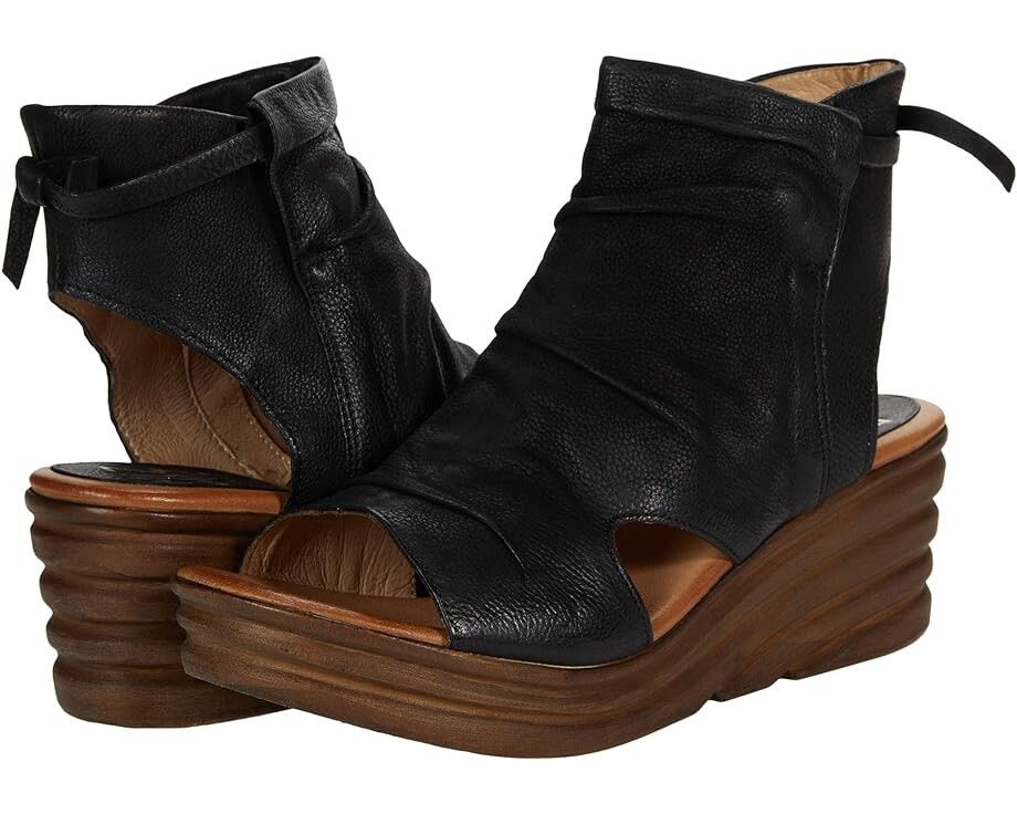 

Ботинки Miz Mooz Anna, цвет Black S21