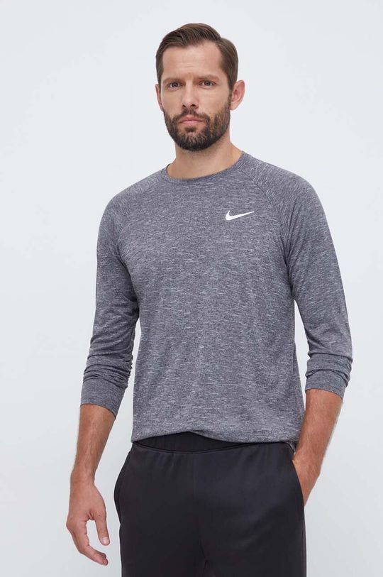 Тренировка с длинными рукавами Nike, серый фотографии