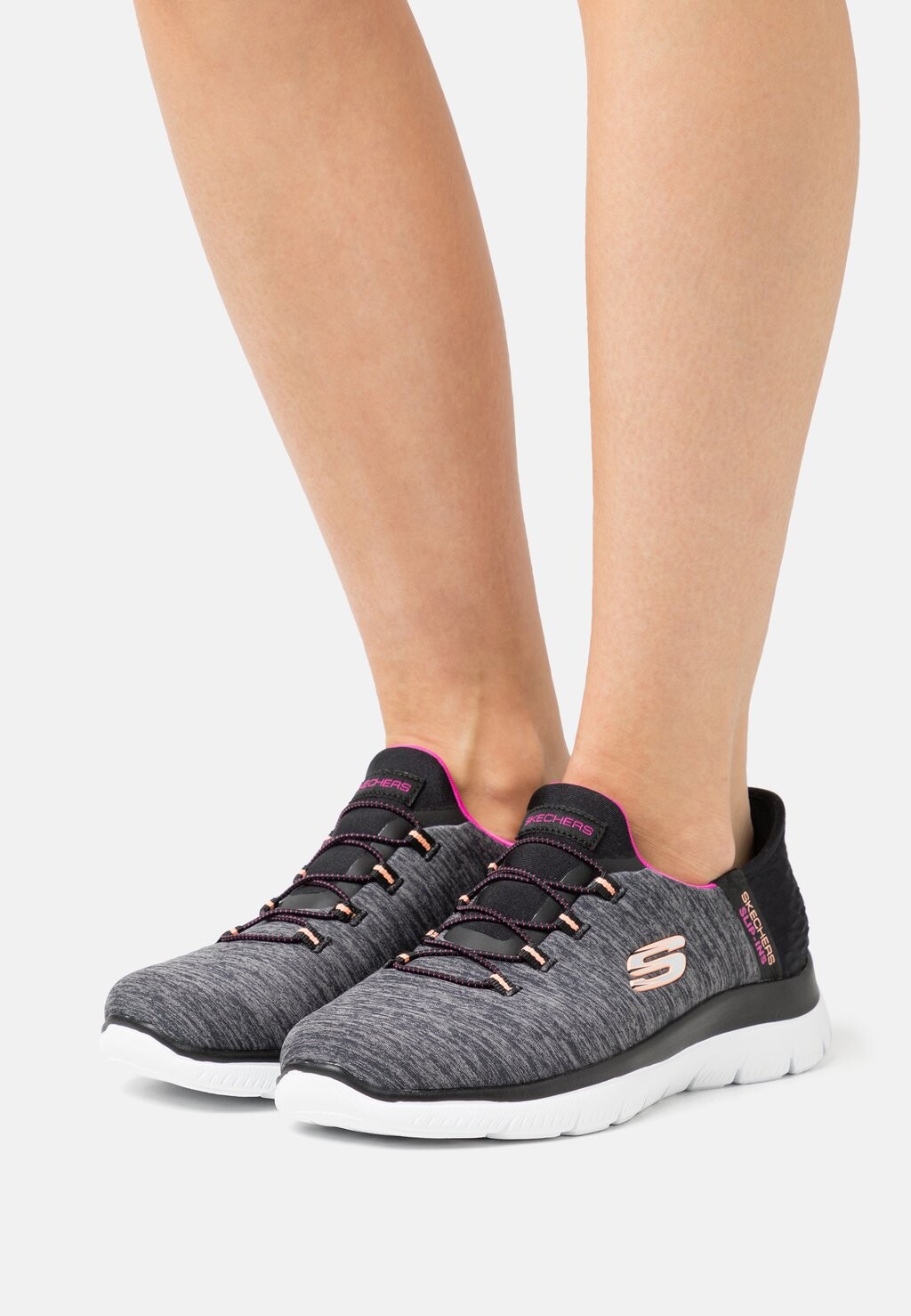 

Кроссовки Skechers