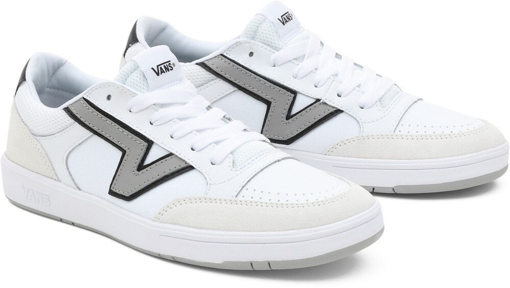 

Низкие кроссовки Vans, серый