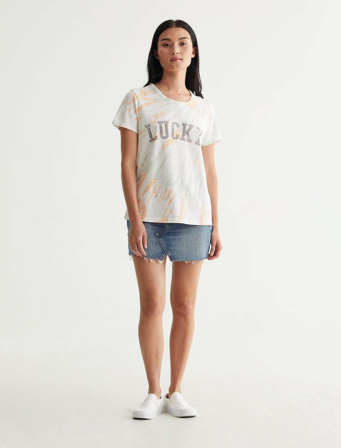 

Женская классическая футболка Lucky Brand Lucky Font, цвет Medium Blue