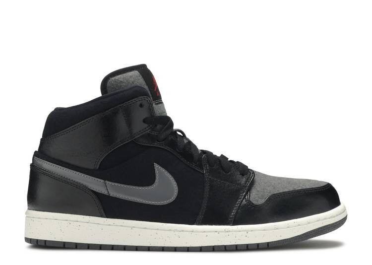 

Кроссовки AIR JORDAN 1 RETRO MID SE 'WINTERIZED', черный