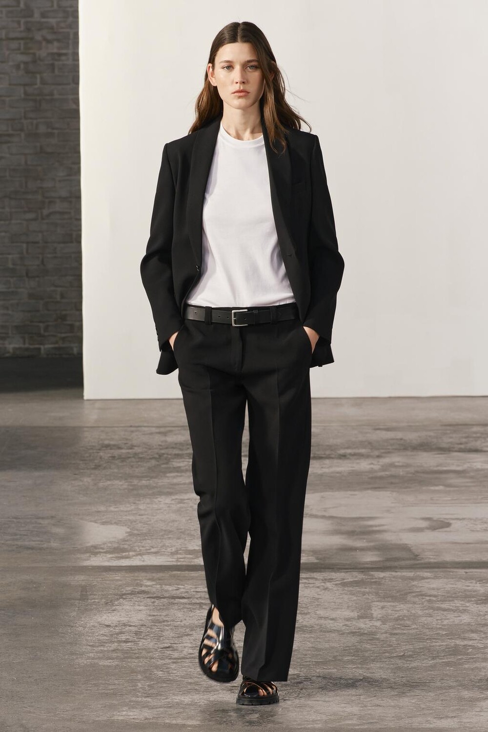 

Брюки раскрешенные ZARA, черный