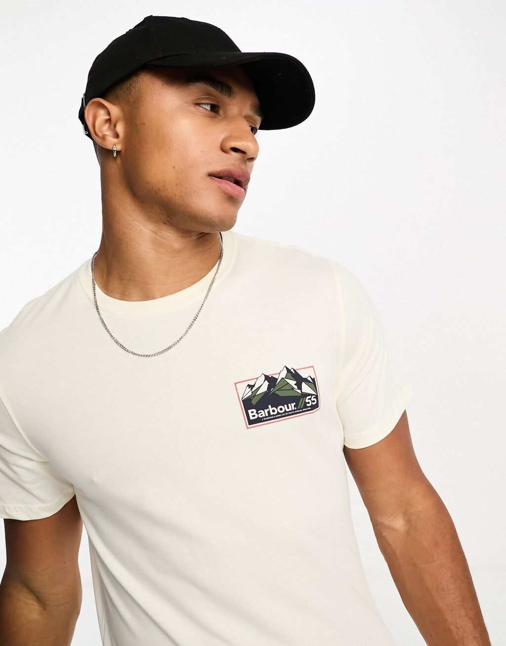 

Белая футболка Barbour Glasson