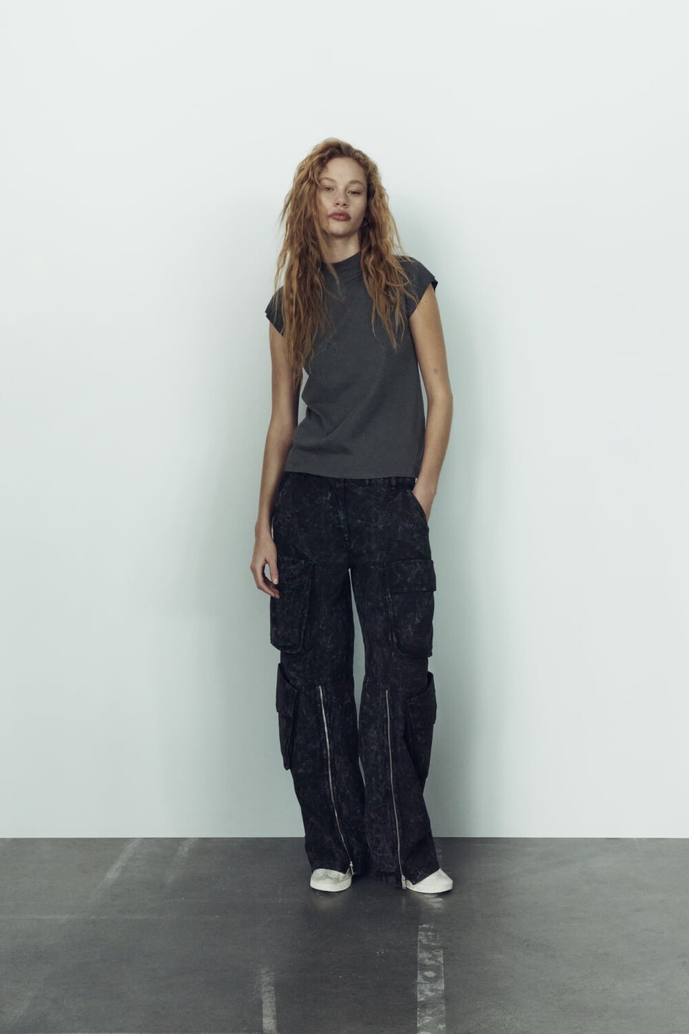 

Топ из хлопка в рубчик ZARA, угольный