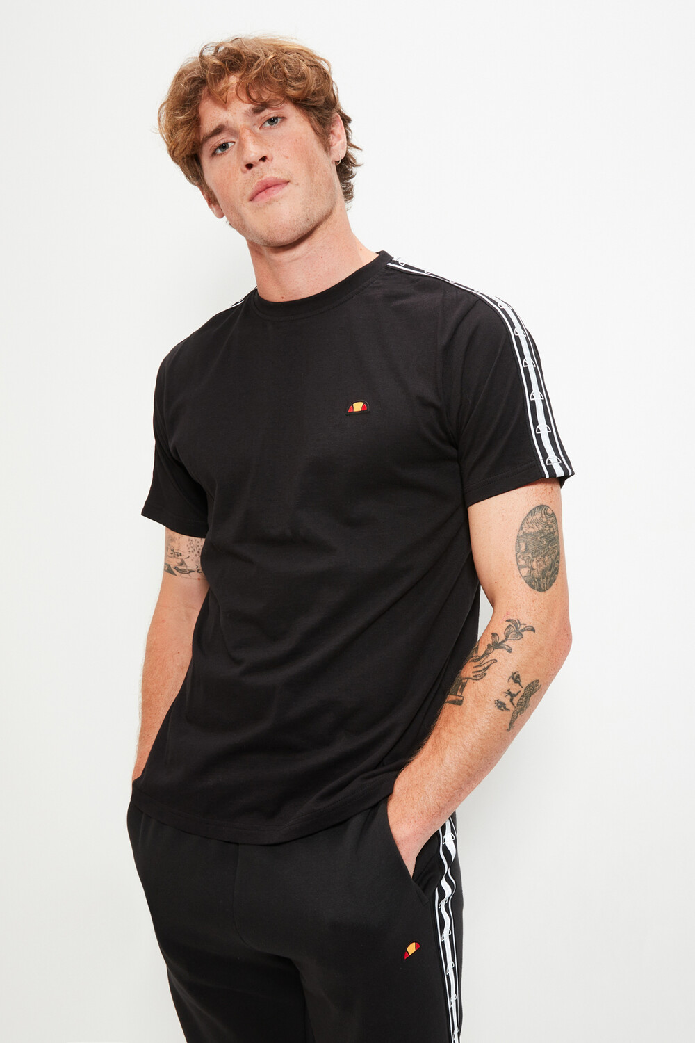 

Футболка,Унисекс,Черный Ellesse