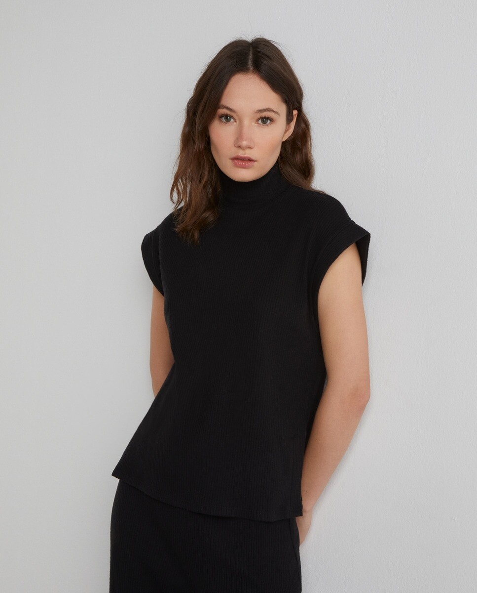 

Женская укороченная футболка Total Look Easy Wear, черный