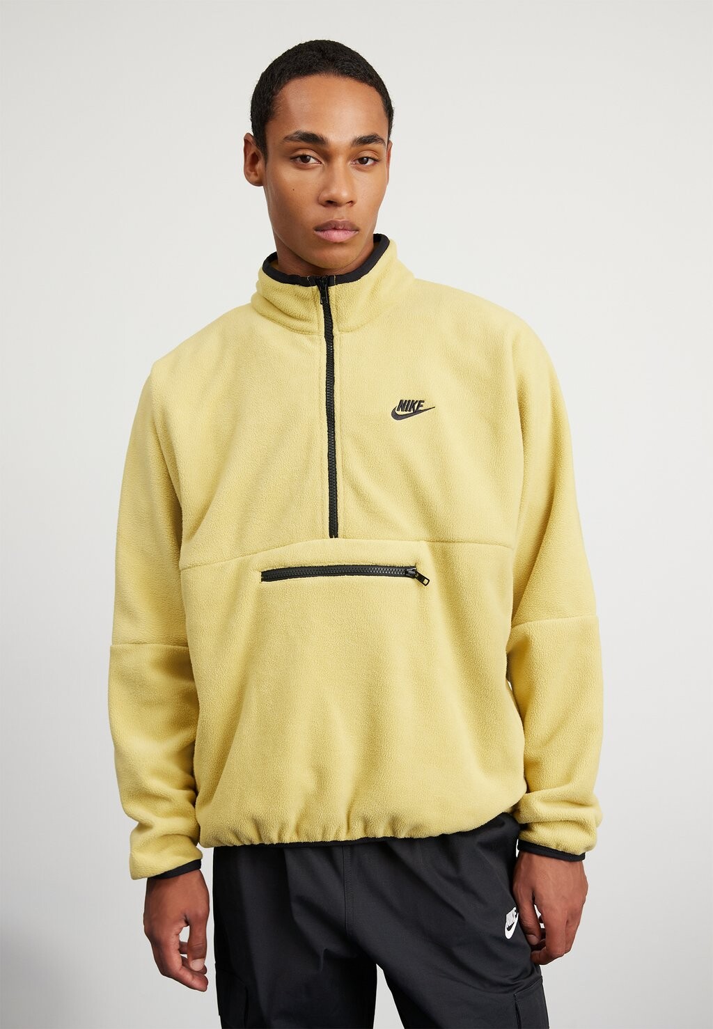 

Толстовка флисовая M CLUB PR LS HZ Nike, желтовато-желтый/черный