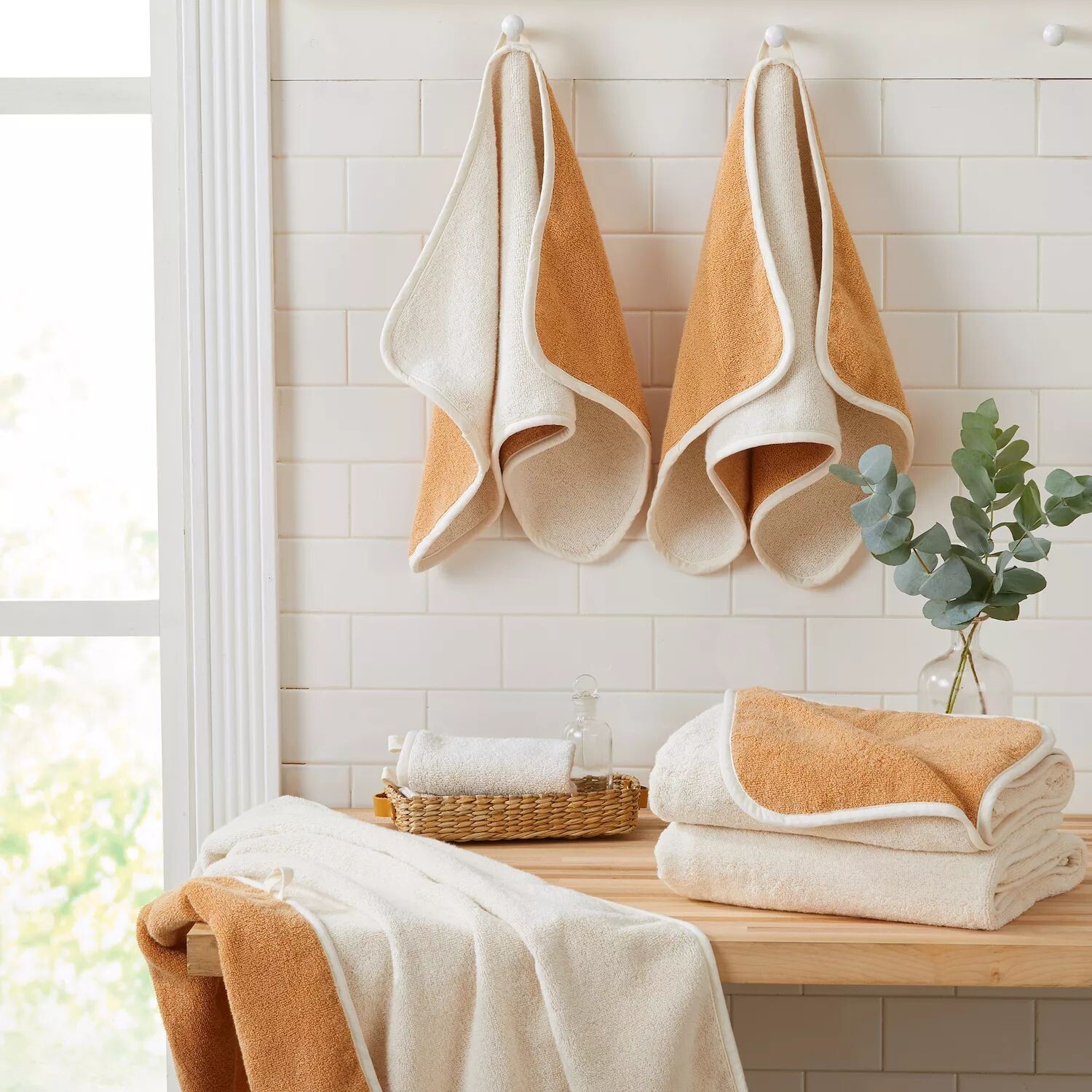 

Набор двухцветных двусторонних банных полотенец Great Bay Home Vanessa из 2 штук