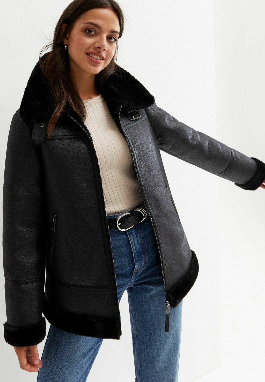 

Куртка из искусственной кожи New Look, черный