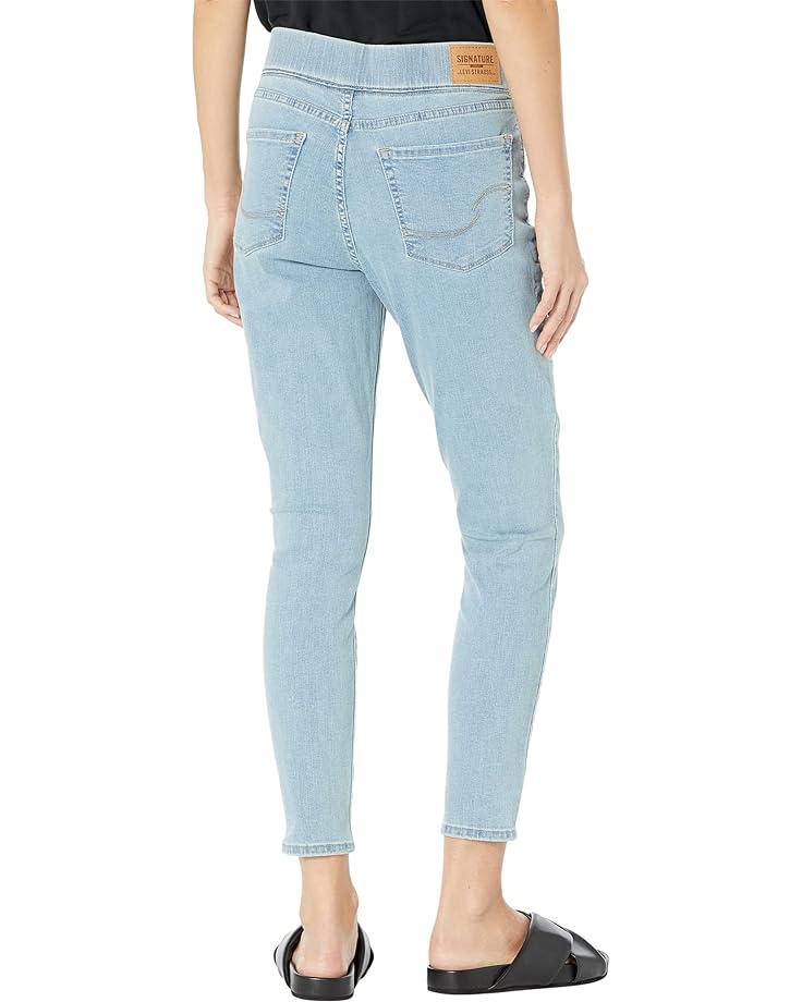 Джинсы Signature by Levi Strauss & Co. Gold Label Totally Shaping Pull-On Skinny Jeans, цвет Camellia Creek