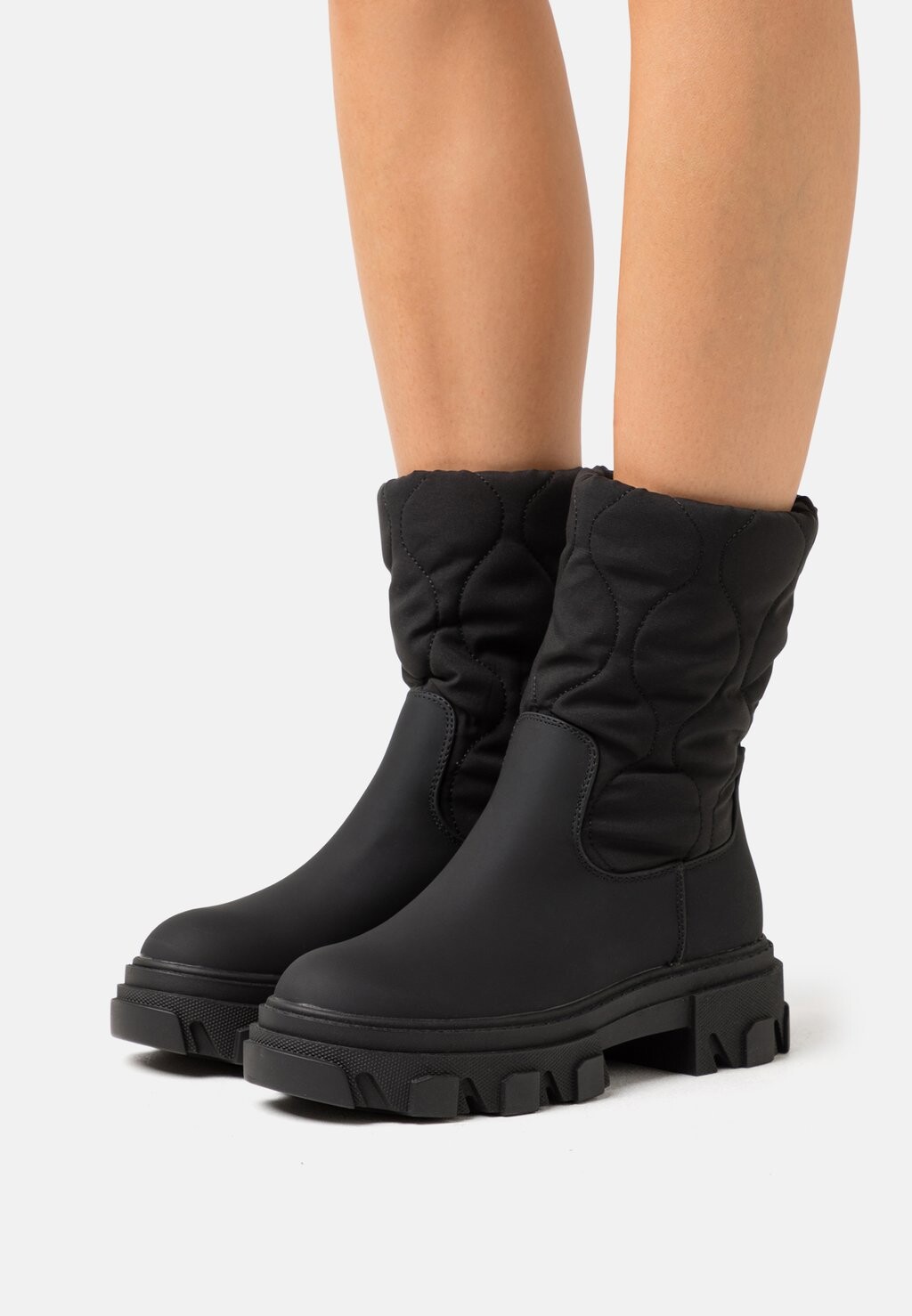 

Ботинки для снега ONLY SHOES TOLA, черный