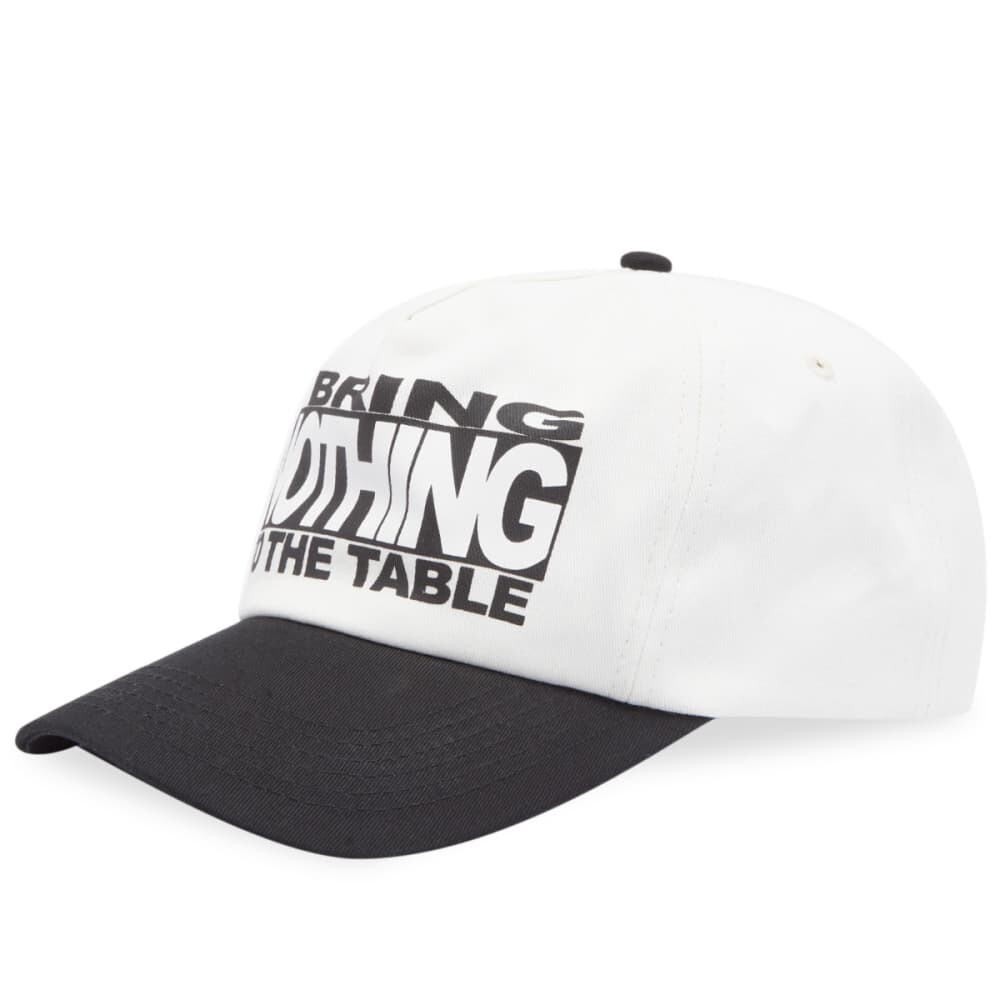 

Кепка Snapback Pleasures Nothing