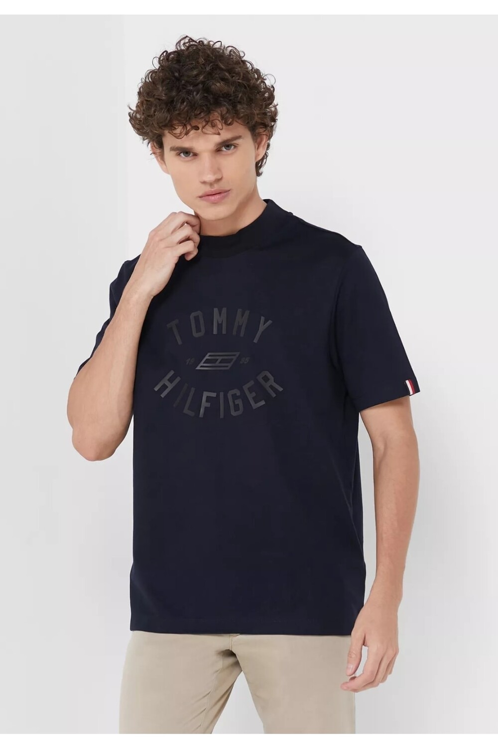 

Футболка Tommy Hilfiger, Черный