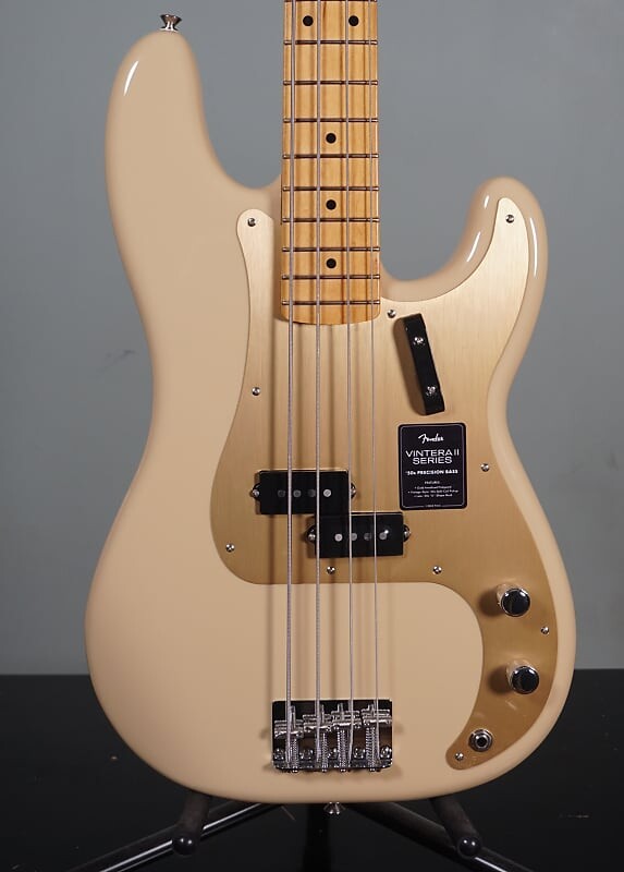 

Басс гитара Fender Vintera II 50s Precision Bass, Desert Sand w/ Deluxe Gig Bag