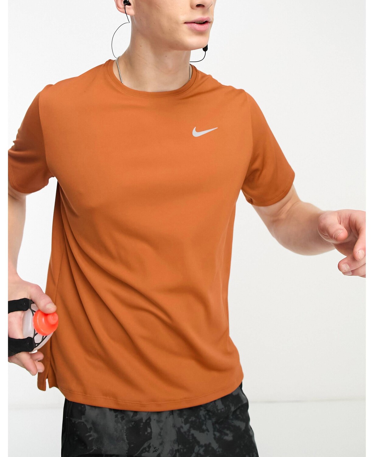 

Оранжевая футболка Nike Running Miler Dri-Fit, Оранжевый