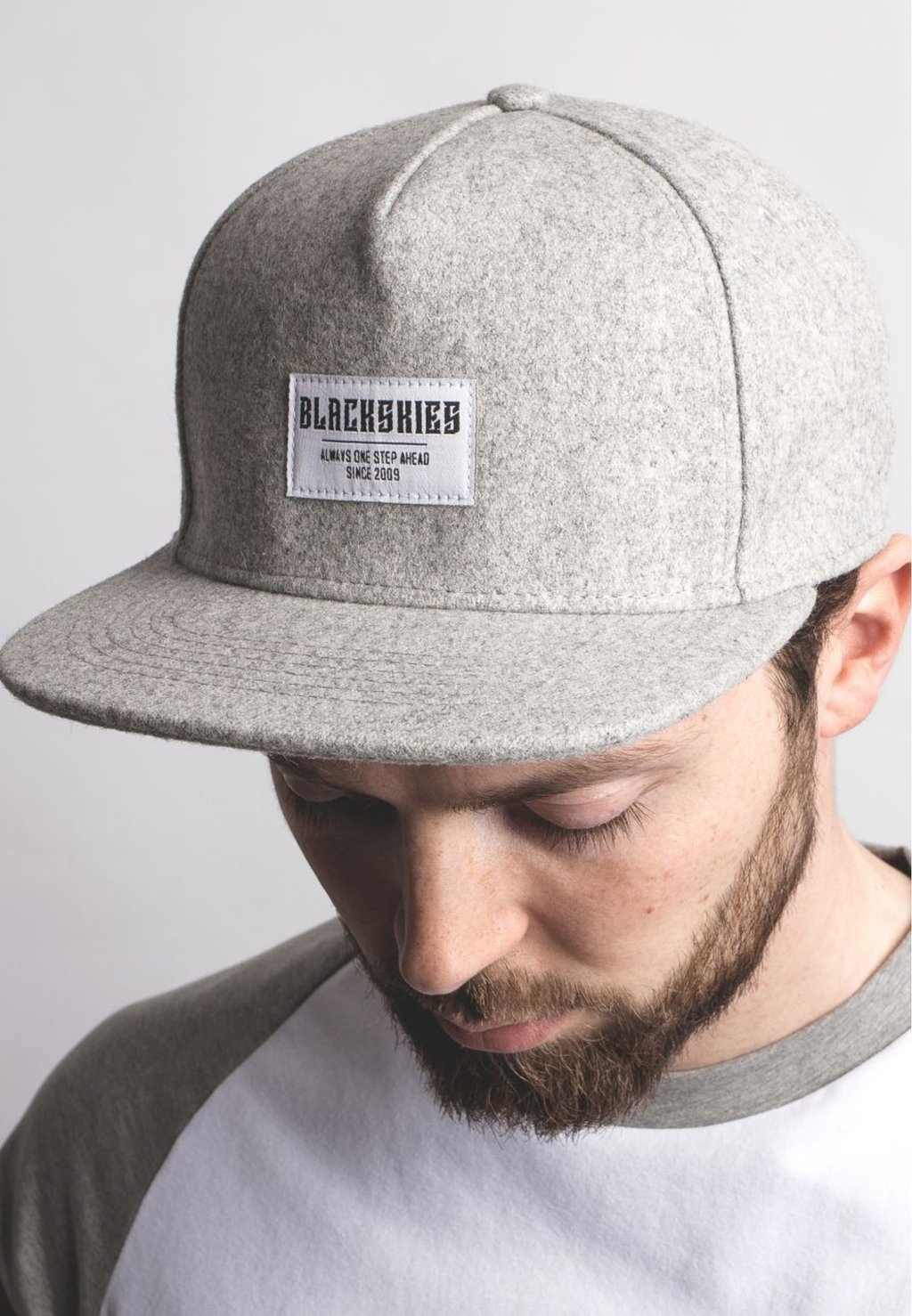 

Бейсболка GLACIER SNAPBACK Blackskies, цвет grau