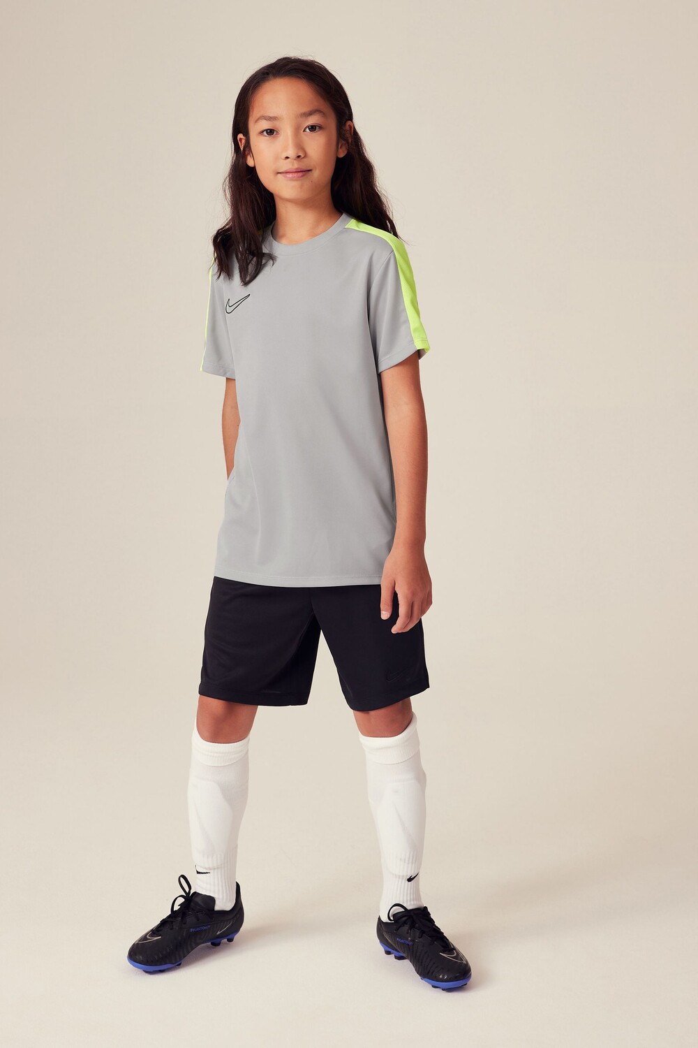 

Тренировочная футболка Dri-FIT Academy Nike, серый