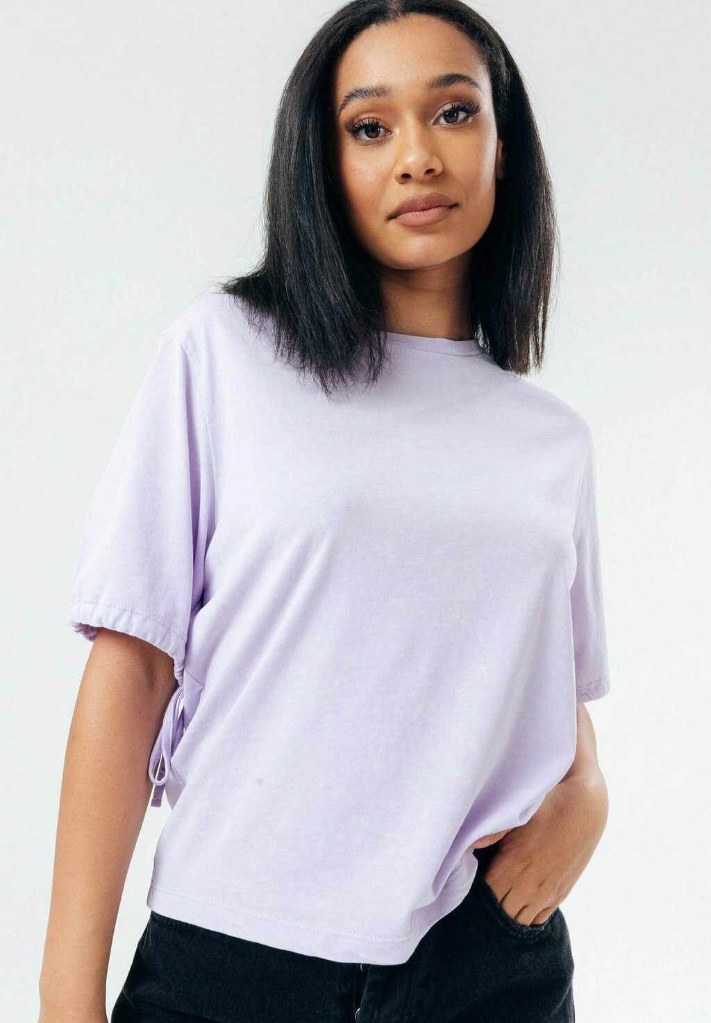 

Футболка базовая Hype, цвет lilac