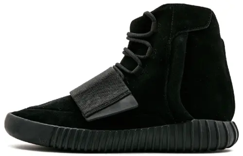 

Adidas originals eezy Boost 750 Triple Black