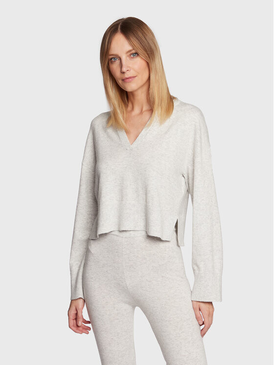 

Пуловер свободного кроя Gina Tricot, серый