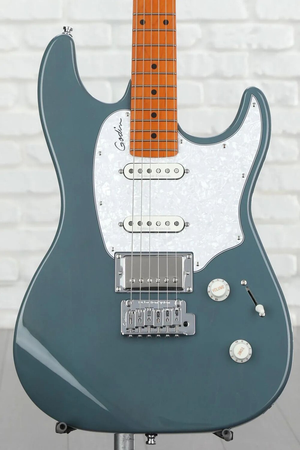 

Электрогитара Godin Session T-Pro - Arctik Blue с кленовой накладкой грифа