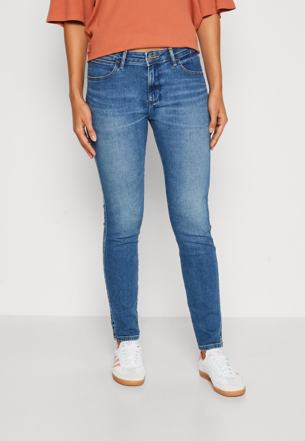 

Джинсы скинни Wrangler, синий деним