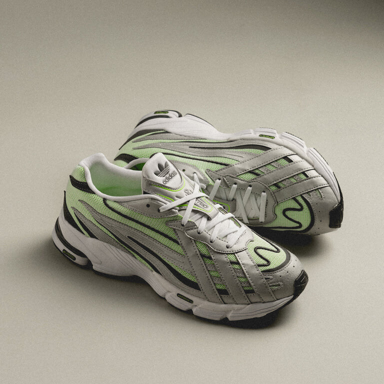 

Кроссовки Orketro Adidas, белый
