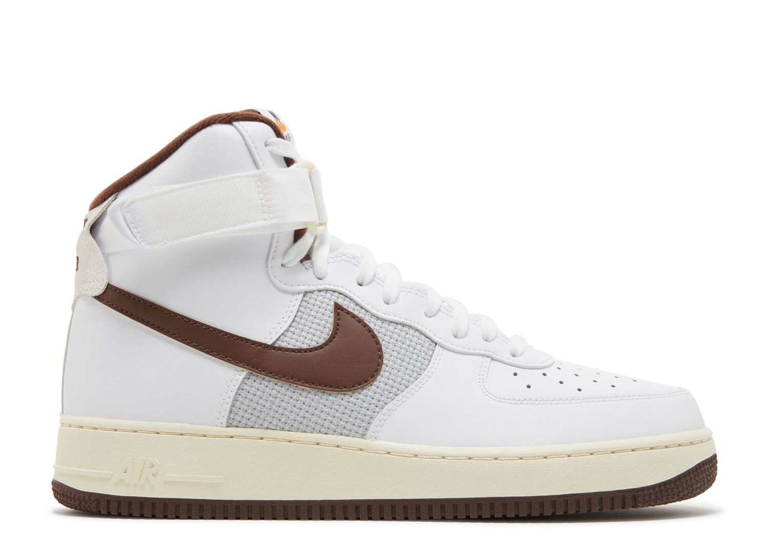 

Кроссовки Nike Air Force 1 High '07 'White Light Chocolate', белый, Белый;серый