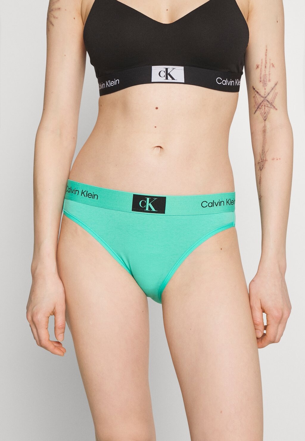 

Трусы Calvin Klein Underwear