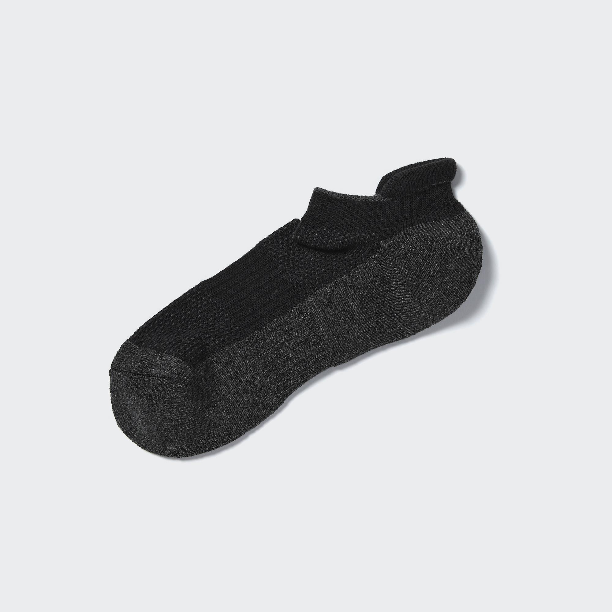 цена Спортивные носки UNIQLO, черный