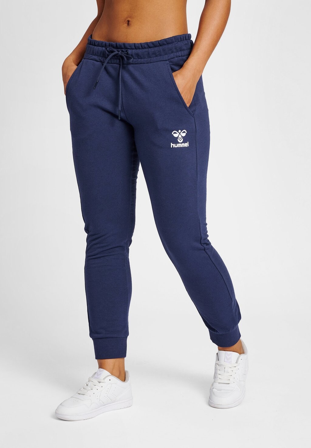 

Спортивные брюки Hummel