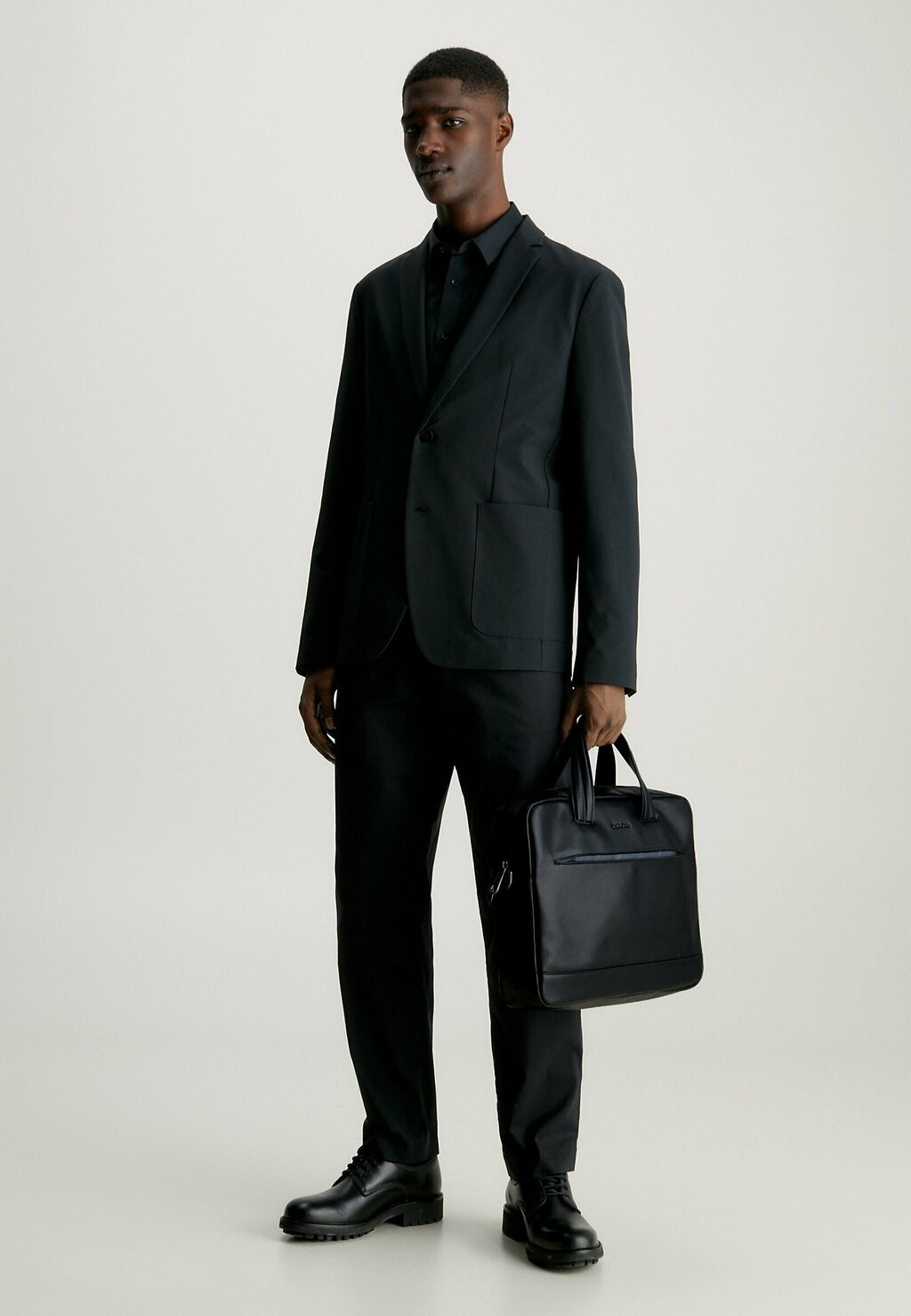 

Портфель Calvin Klein, цвет ck black