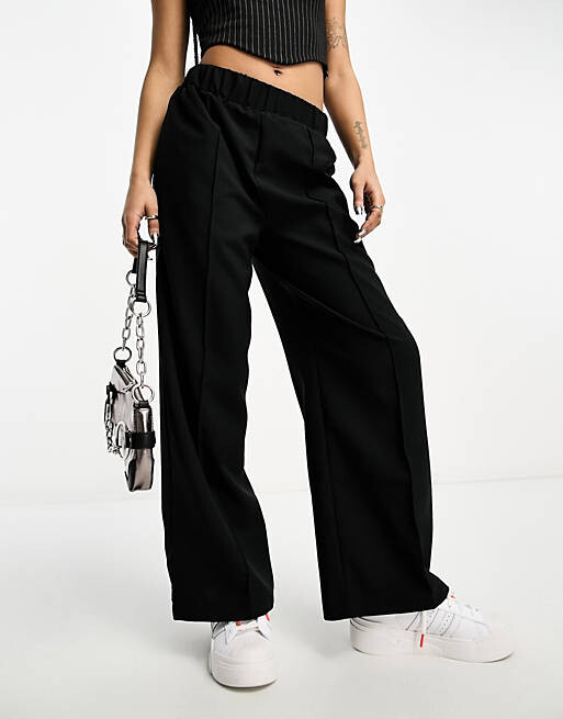 

Черные брюки строгого кроя с резинкой на талии ASOS DESIGN Petite, Черный