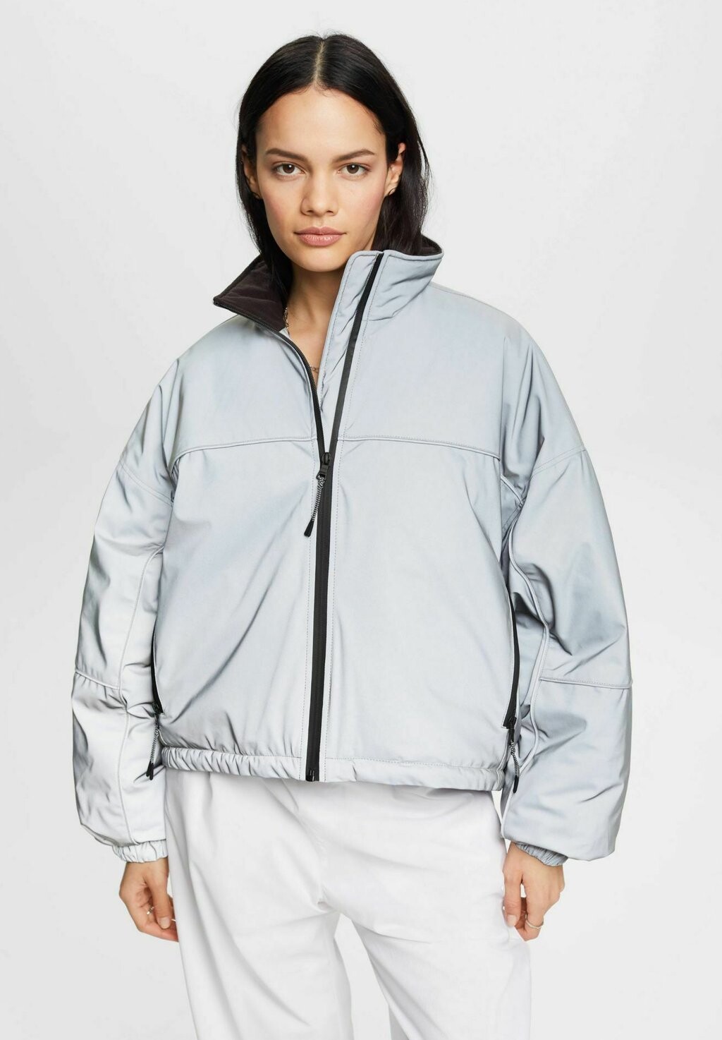 

Зимняя куртка Esprit, Серый