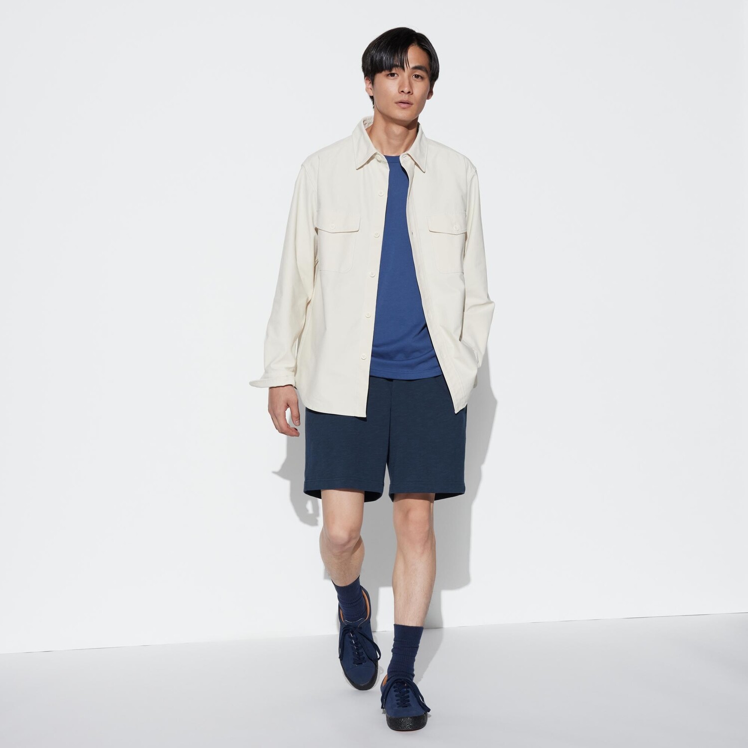 

Шорты легкие Uniqlo AIRism, темно-синий
