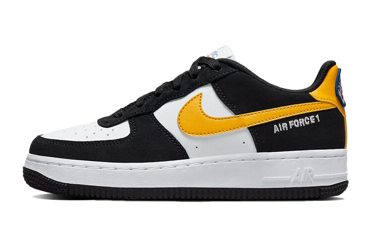 

Кроссовки Nike Air Force 1 Low Athletic Club, черный / золотой