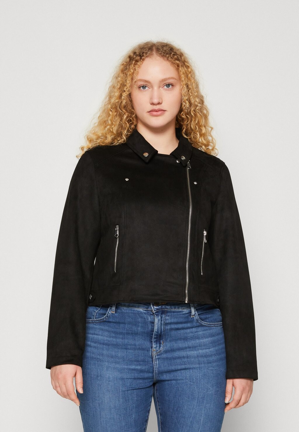 

Куртка из искусственной кожи Vero Moda, черный
