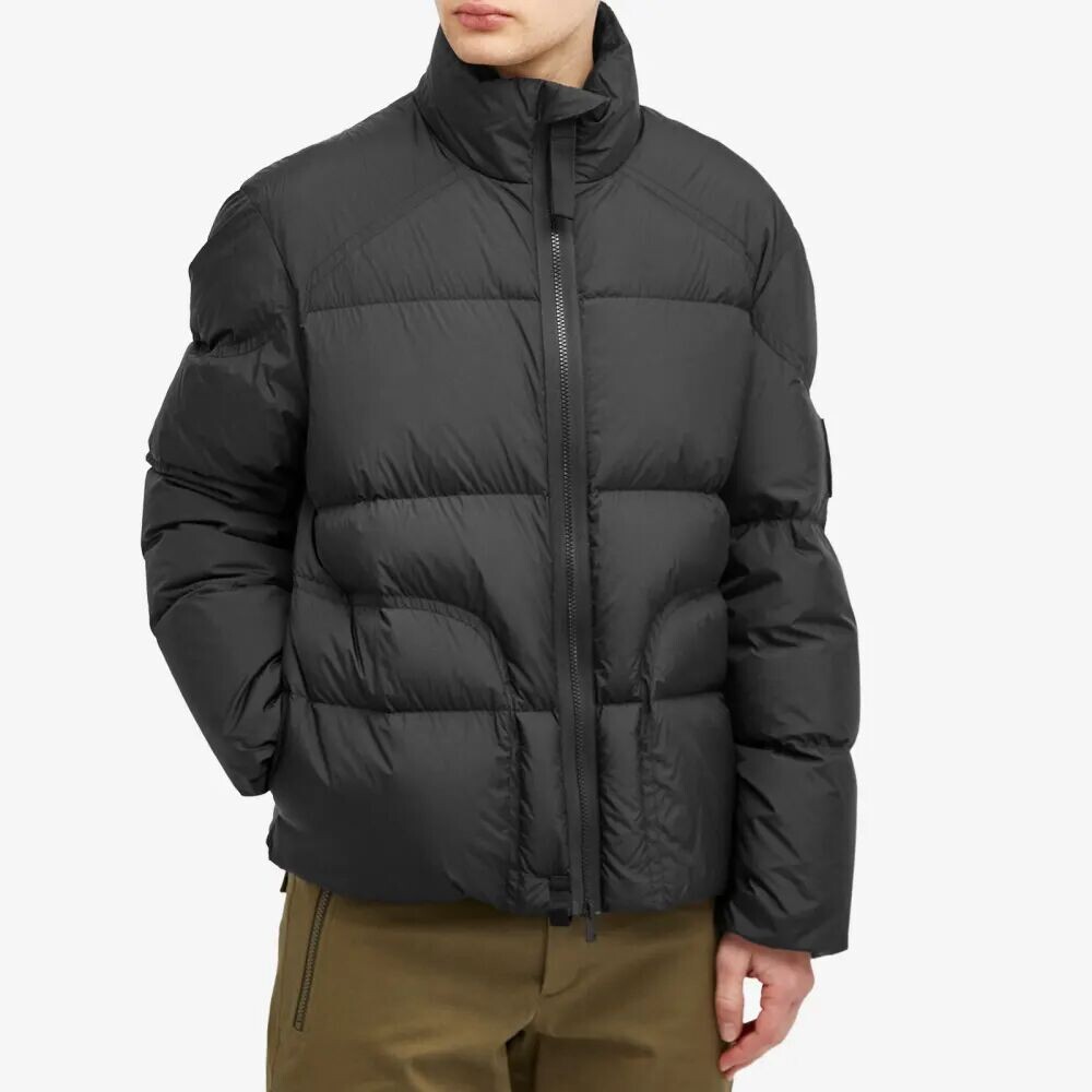 

Moncler Сверхлегкий пуховик Chaofeng, черный