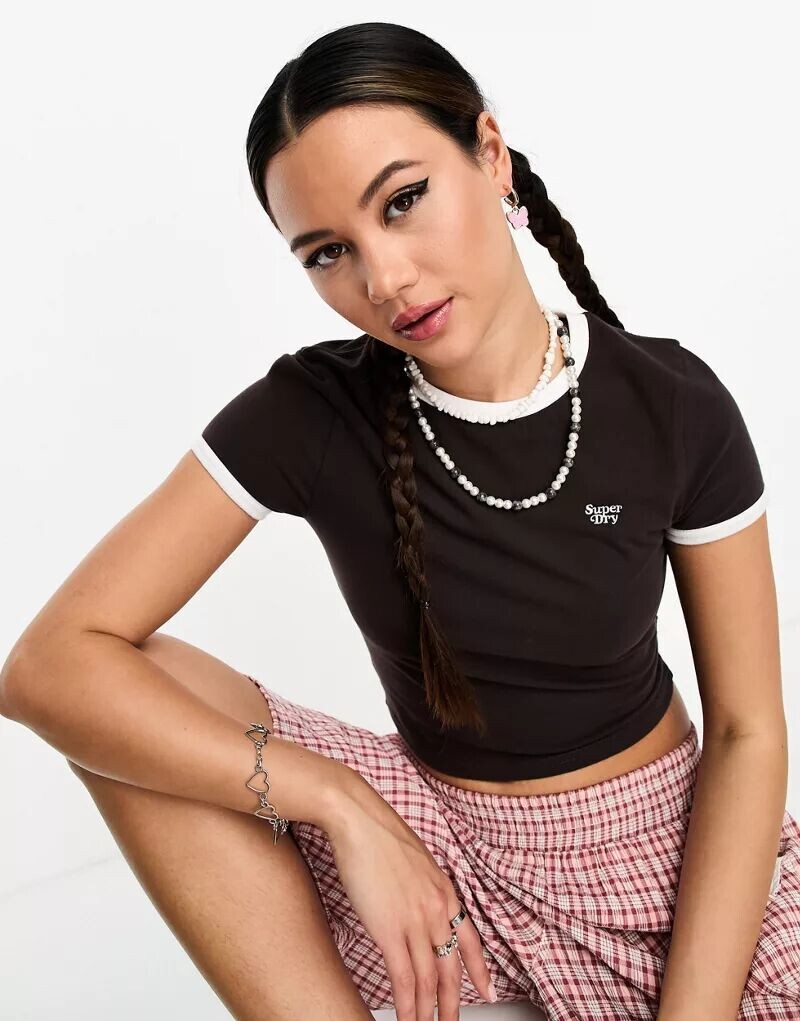 

Коричневая укороченная футболка с логотипом Superdry Vintage