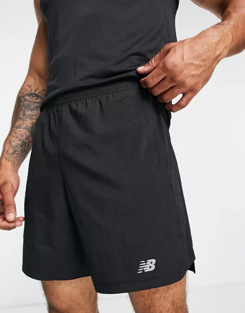 

Черные беговые шорты New Balance Accelerate, внутренний шов 7 дюймов