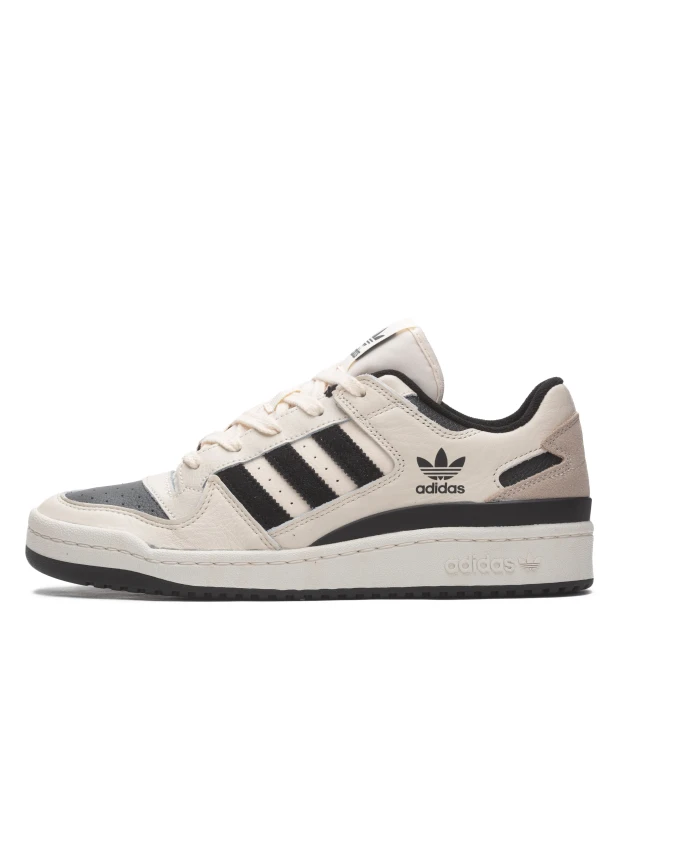 

Классические низкие кеды Adidas, мультиколор